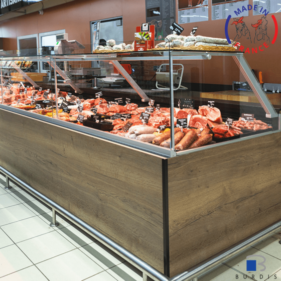 Refrigerated display case