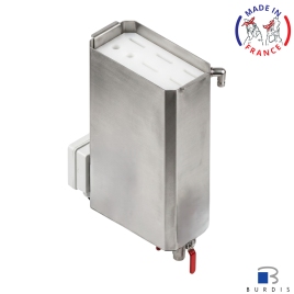 Hot water knife sterilizer for 8 knives